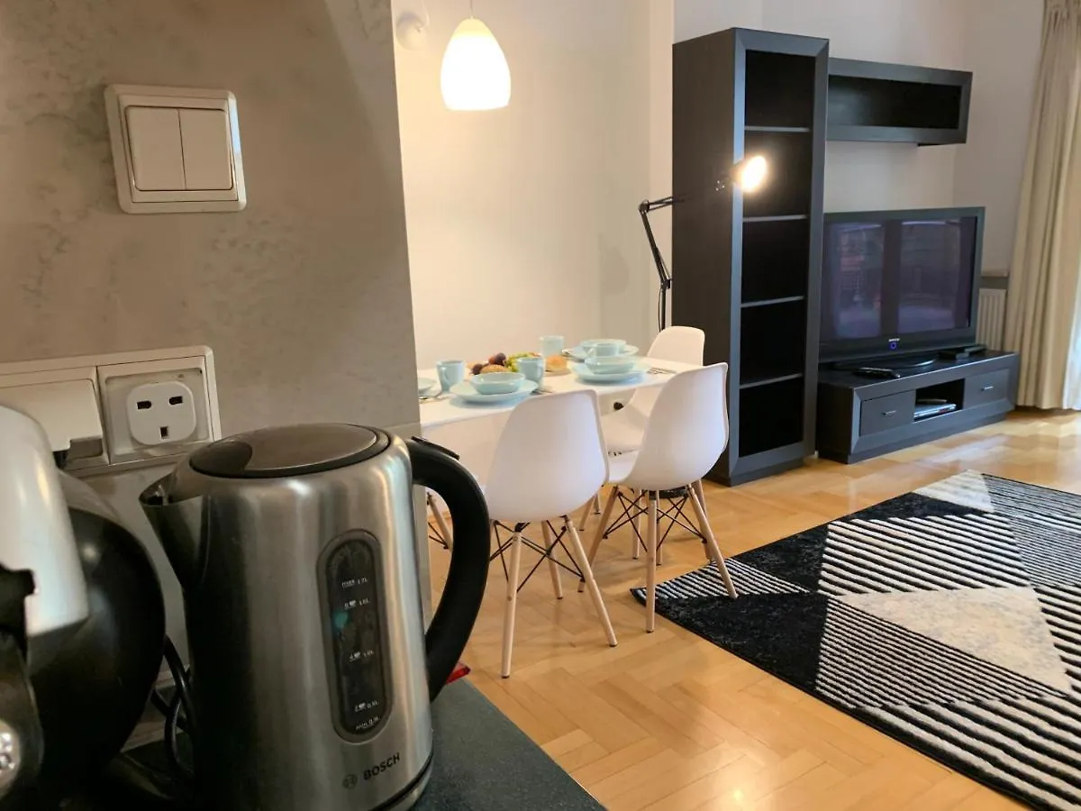Modern 1Br Flat In Heart Of Warsaw With Parking Apartment
